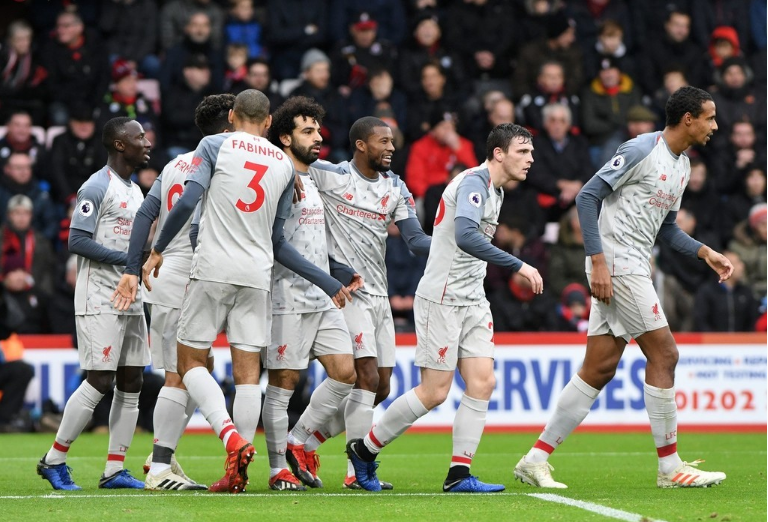  哈兰德帽子戏法曼城横扫伯恩茅斯