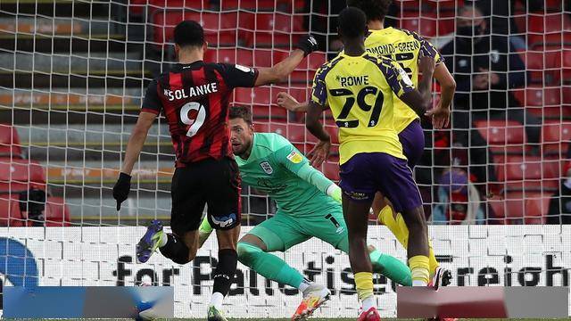  索兰克梅开二度伯恩茅斯主场爆冷战胜热刺制造冷门